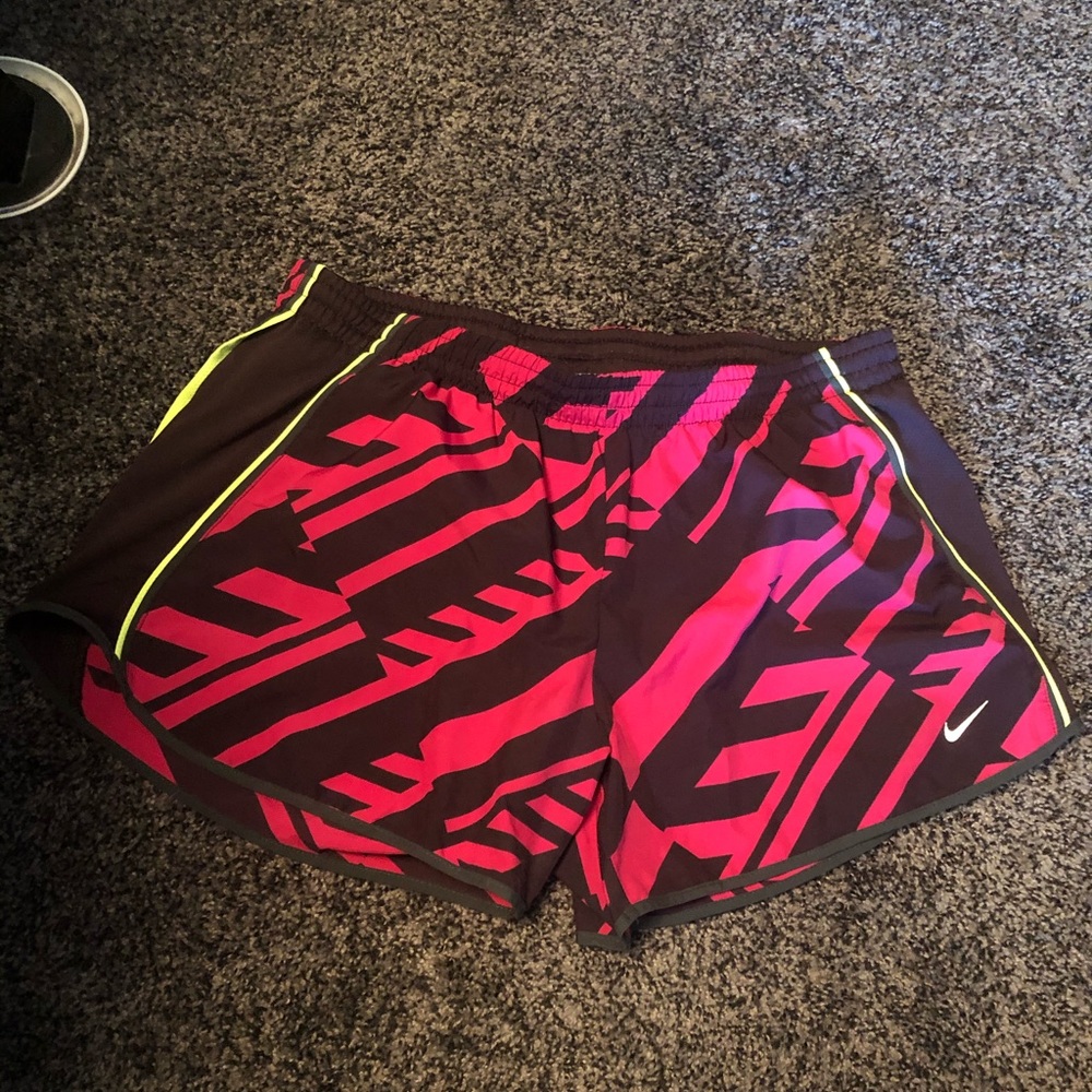 Nike running short